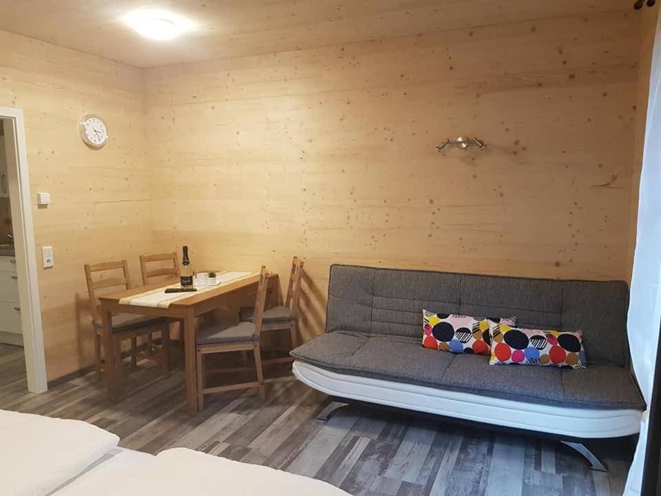 Gaestehaus Am Hahnenkamm Reutte Ngoại thất bức ảnh